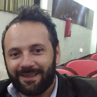Rodrigo Macedo Moreira