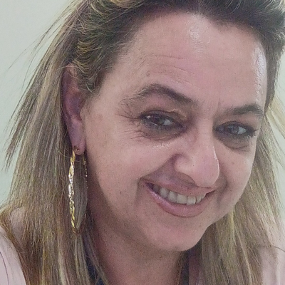 Chari Salas