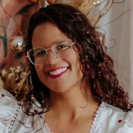 Nailah Olinto