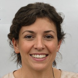Carmela Juárez