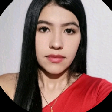 Adriana Lozano