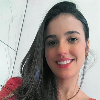 Luiza Oliveira