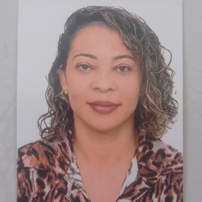 Ana Claudia Dos Santos Bezerra