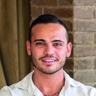 simone farneti