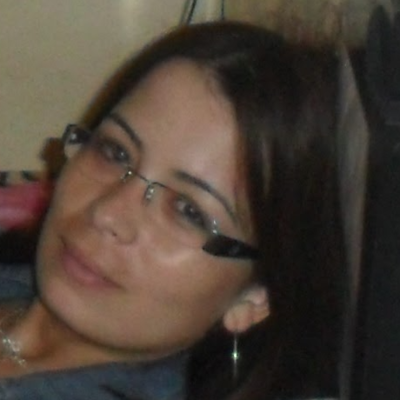 Monique  Castro Alves 