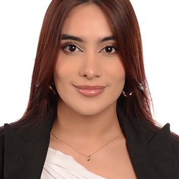 Elizabeth  Santamaria Ulloa 