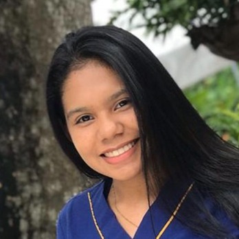 Yuliana Ll Dominguez