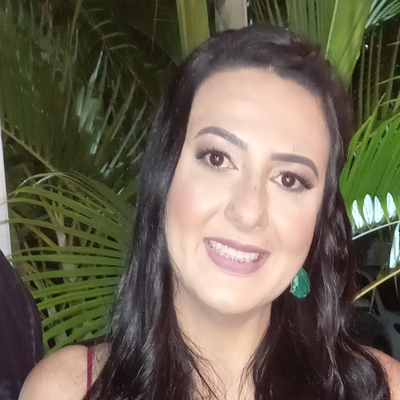 Simone Oliveira Amaral de Souza