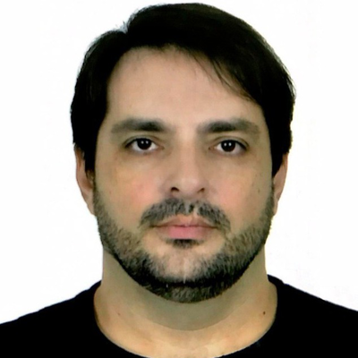 Adriano Massa Fernandes