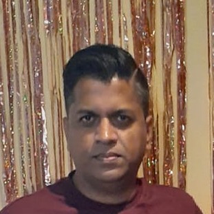 Simesh Ramlakan 