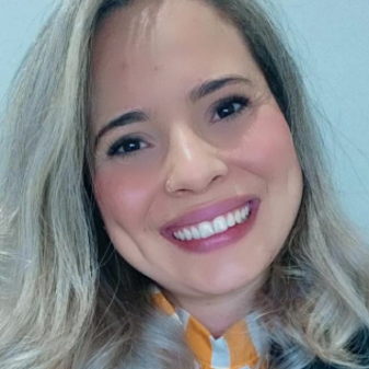 Renata Ferreira