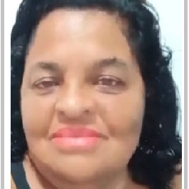 Simone Menezes de Paula