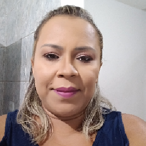 Fabrícia Regina de Souza Santos