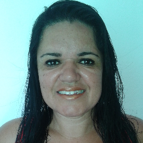 Simone Araujo de Oliveira