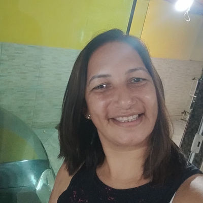 Adriana  Ferreira da Silva casemiro 