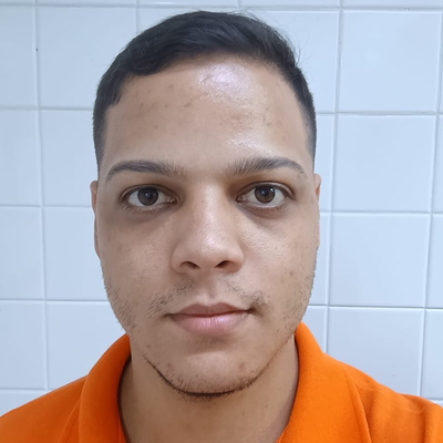 Carlos Vinicius  Souza Carneiro 