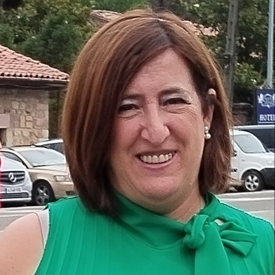 Isabel  Cruz Vega 
