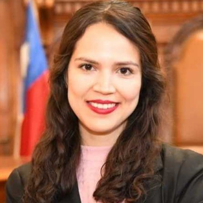 Claudia Oyarzún