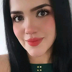 Nicole Velez Castillo