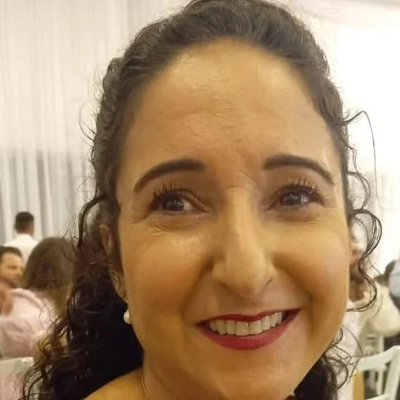 Cleia Moraes