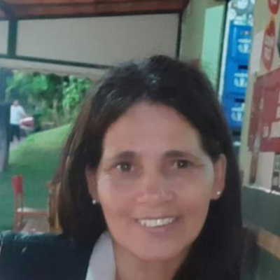 Cláudia  Luisa Neves Batista