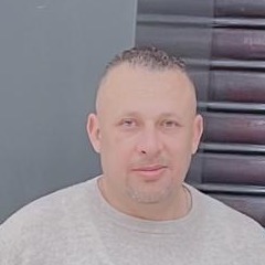 عادل غنيمي