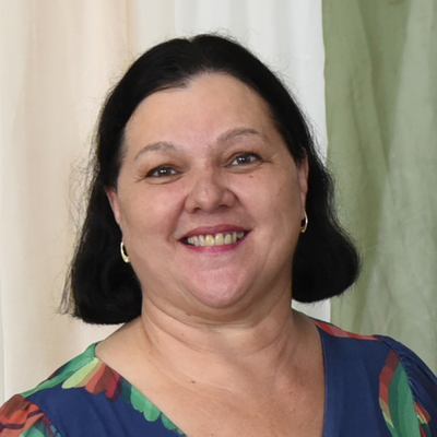 Claudia iorio  Gomes